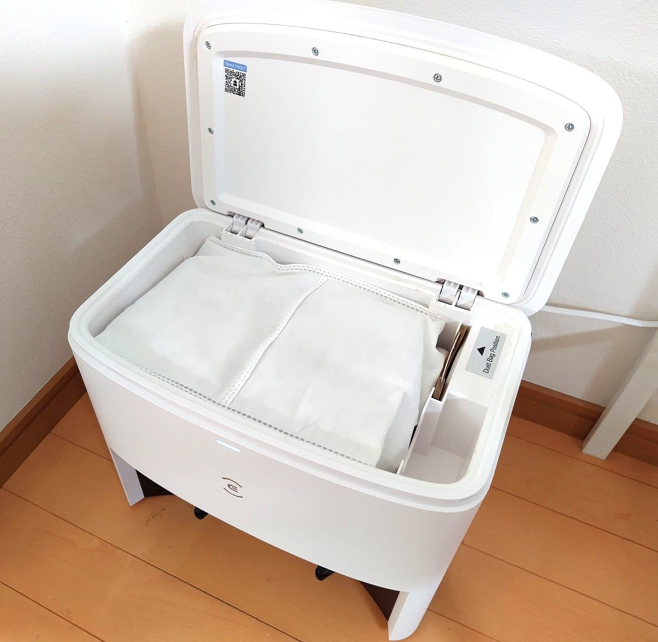 エコバックスのダストボックスを開けた状態