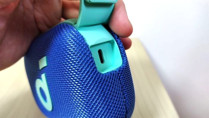 充電用のUSB-Cポート